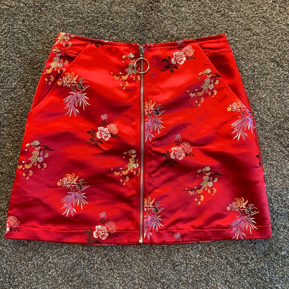 High rise skirt